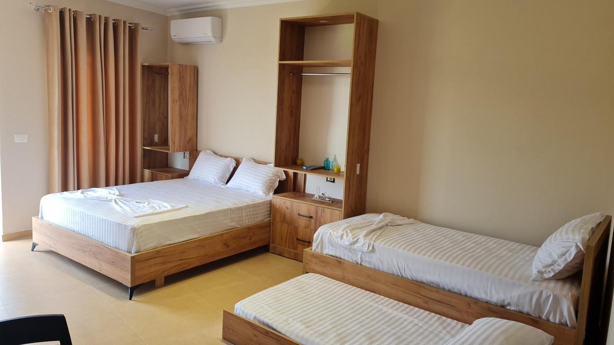 Sol Apartments Gjiri Lalzit Durrës Exteriér fotografie