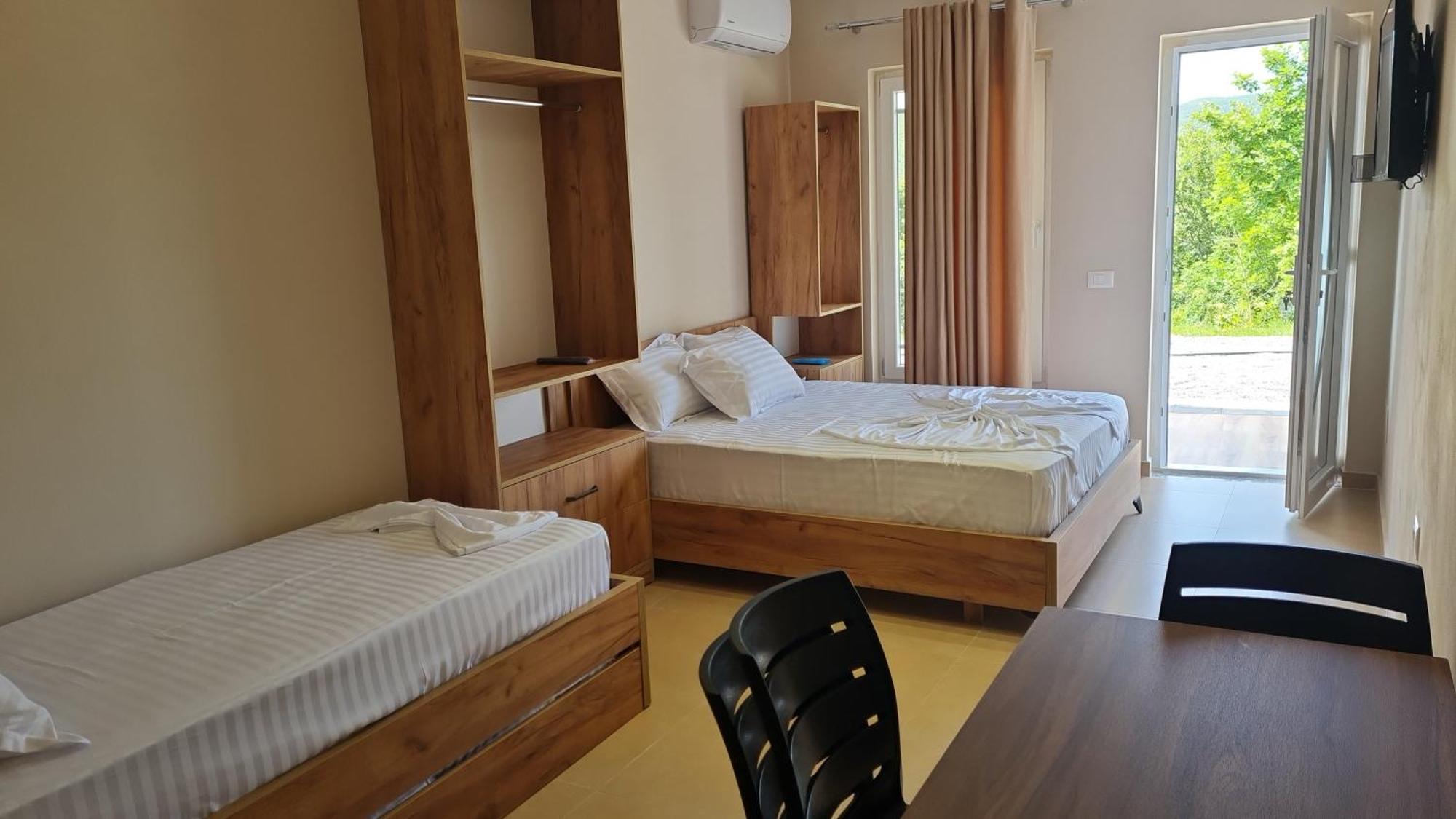 Sol Apartments Gjiri Lalzit Durrës Exteriér fotografie